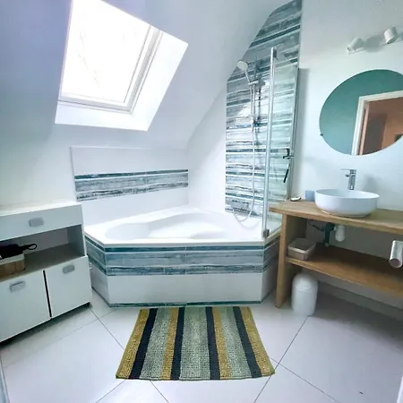 Spacieuse & Moderne, Proche Des Plages Holiday home